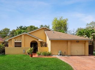 5316 SW 151st Pl, Miami, FL 33185