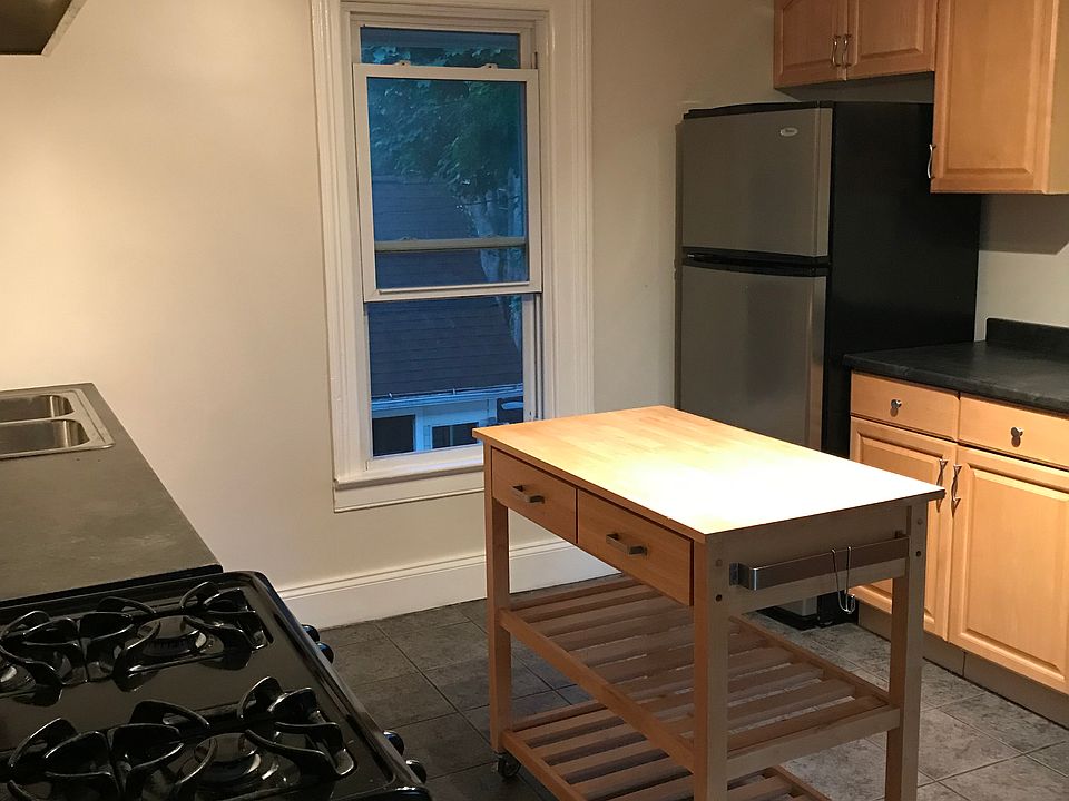 4 Linwood Pl Rochester NY Zillow