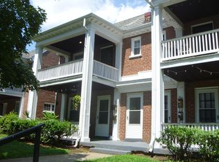 3320 W Grace St, Richmond, VA 23221