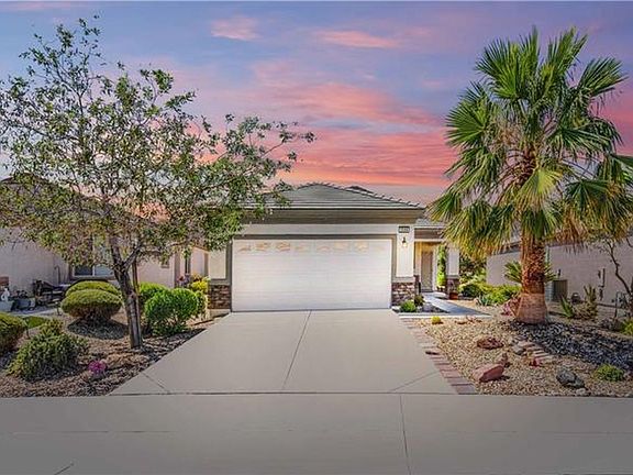 2nd image of 2509 Jade Sky St