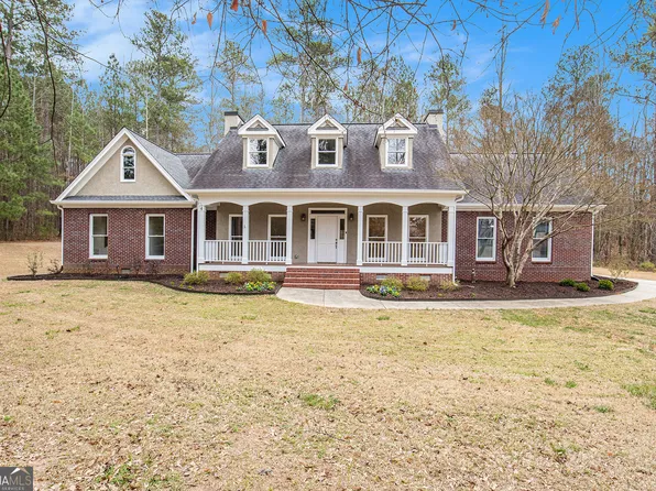 511 Macedonia Rd, Newnan, GA 30263