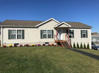 77 Country Way, Barre, VT 05641