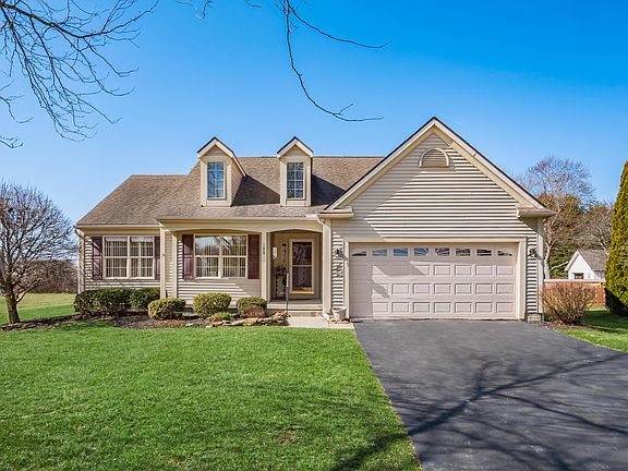 2nd image of 188 Brooksedge Dr