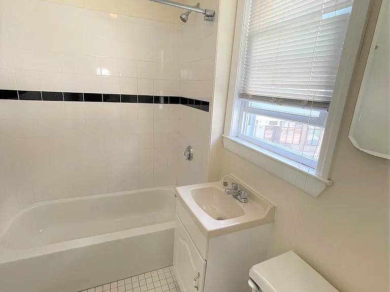 59 Summer St #1 — Photo 3