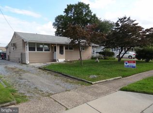 41 Craig Dr, Deptford, NJ 08096