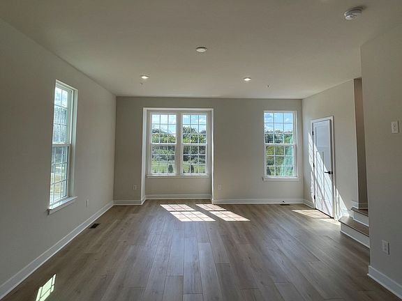 Mozart 3-Story