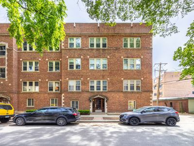 811 Erie St #1, Oak Park, IL, 60302