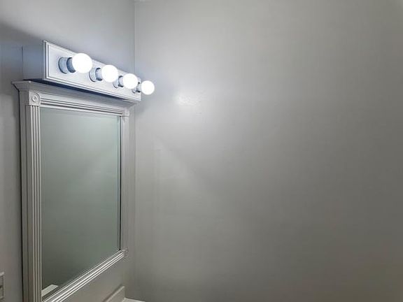 3rd image of 693 E Fullerton Ave #3-202