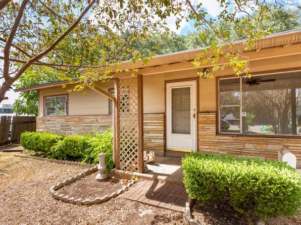 2305 Westforest Dr #A, Austin, TX 78704