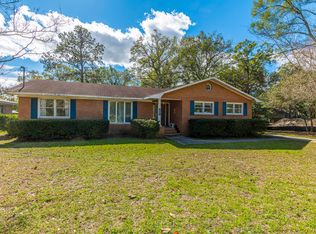 221 7th Ave, Mount Pleasant, SC 29464