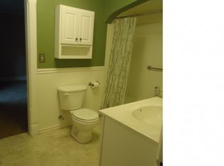 705 W Washington St, Ashland, IL 62612