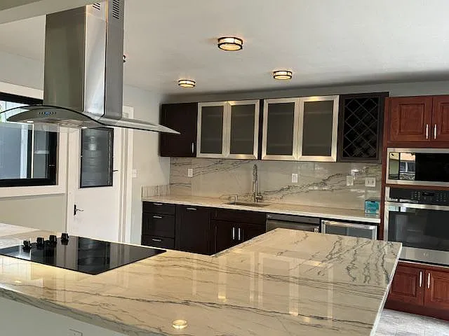 3 bed, $3,450 — Photo 2