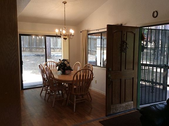 4th image of 5343 Wooded Glen Dr