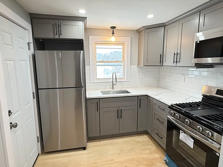 3 Mamelon Cir #2 — Photo 10