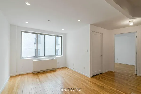 Rented by Town Residential | media 21