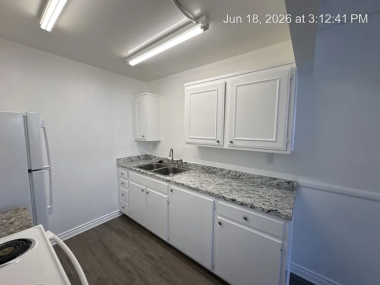 Cinnamon Creek Apartments — Photo 8