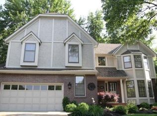 9601 W 115th Ter, Overland Park, KS 66210