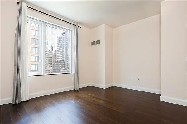 Rented by (Legacy) Elegran | media 5