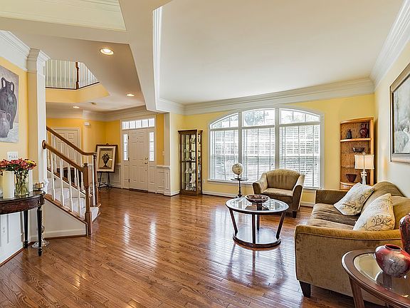 Open Floor Plan Living room