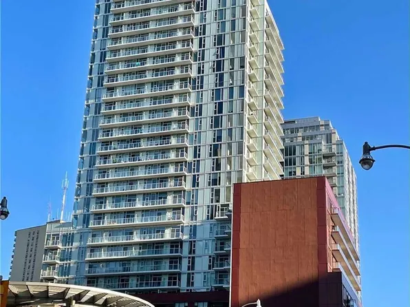 33 Helendale Ave, Toronto, ON