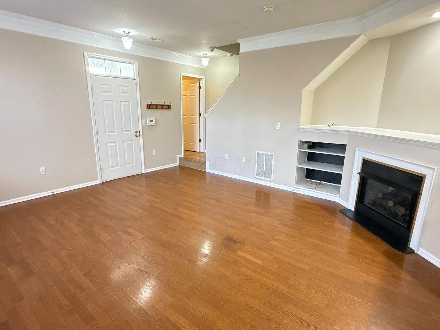 2 bed, 1122 sqft, $1,750 — Photo 3