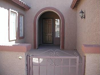 2nd image of 2821 E Wisteria Dr