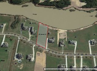 5673 Waterside Dr, Lake Charles, LA 70607