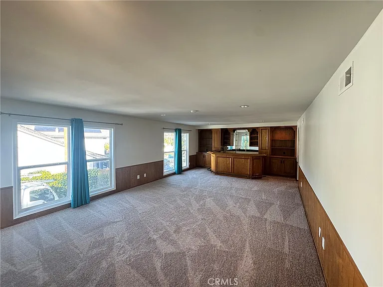 11445 Etiwanda Ave — Photo 25