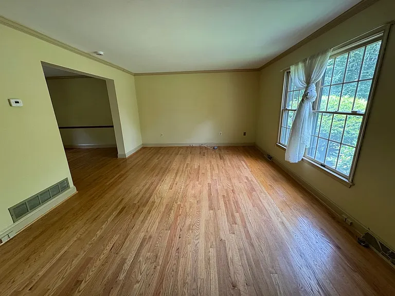 102 Ravenwood Pl — Photo 17