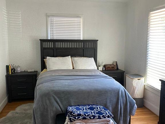 3rd image of 5502 Richmond Ave #4