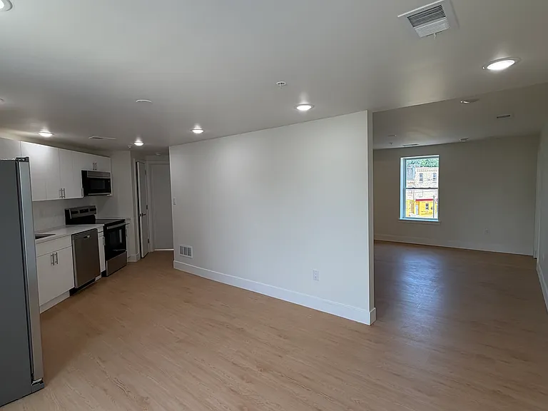 4212 Lancaster Ave #302 — Photo 20