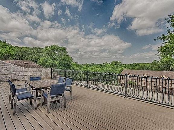 4th image of 2671 Creekwood Dr