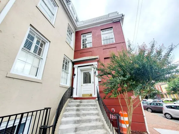 219 N 19th St, Richmond, VA 23223