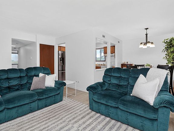 3rd image of 468 Valley Dr APT 300
