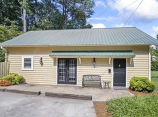 2455 Pilgrim Rd, Cumming, GA 30040