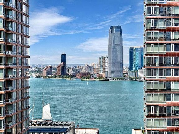 4th image of 20 West St APT 16D