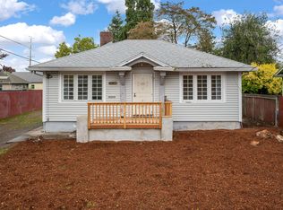 1415 N Rosa Parks Way, Portland, OR 97217