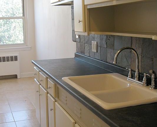 2nd image of 3827 52nd St