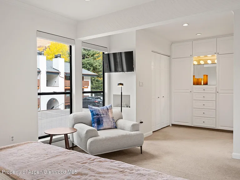 980 E Hyman Ave #3 — Photo 19