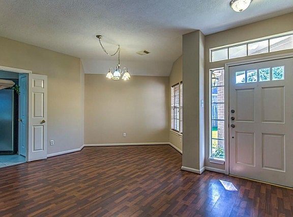 5th image of 6307 New Oak Ct