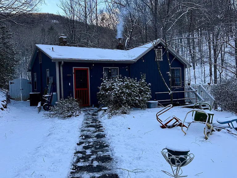 5250 Old Virginia Springs Rd — Photo 2