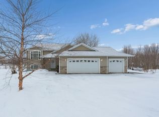 1535 73rd Ave, Roberts, WI 54023