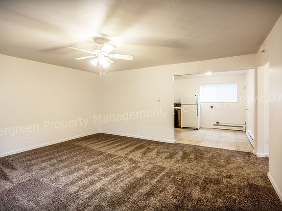 3rd image of 1110 Gard Pl #D