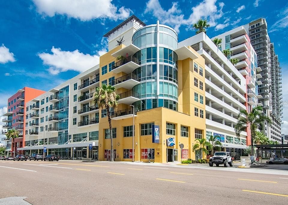 1st image of 1208 E Kennedy Blvd Unit 1114