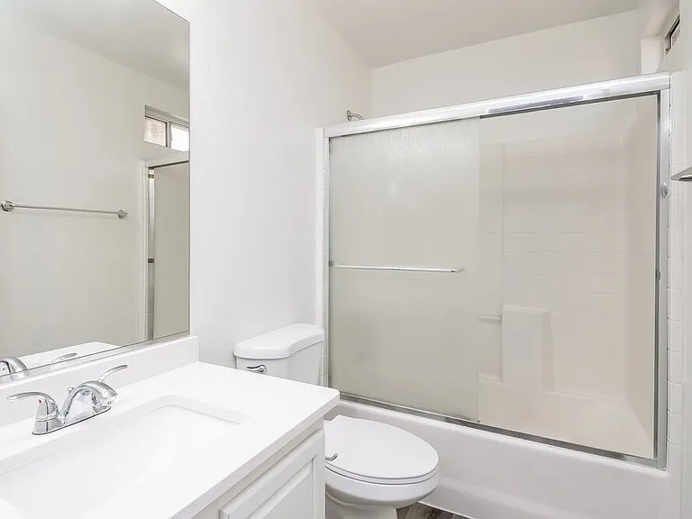 11834 W Sunnyside Dr — Photo 11