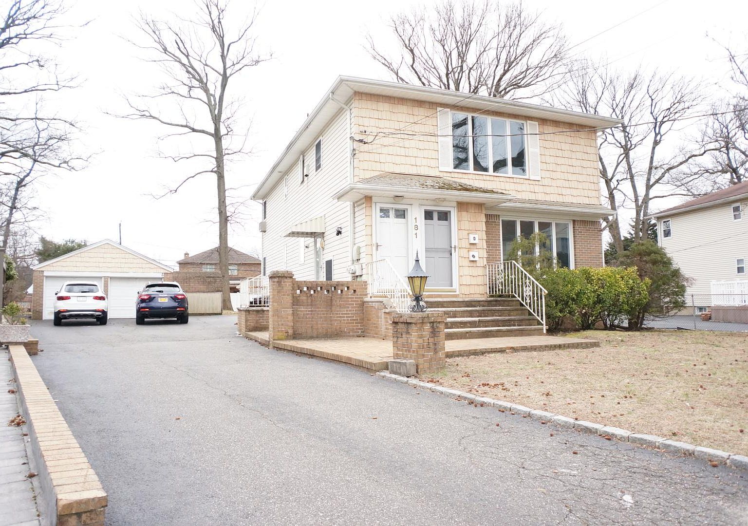 181 Schley Ave 2, Albertson, NY 11507 Zillow