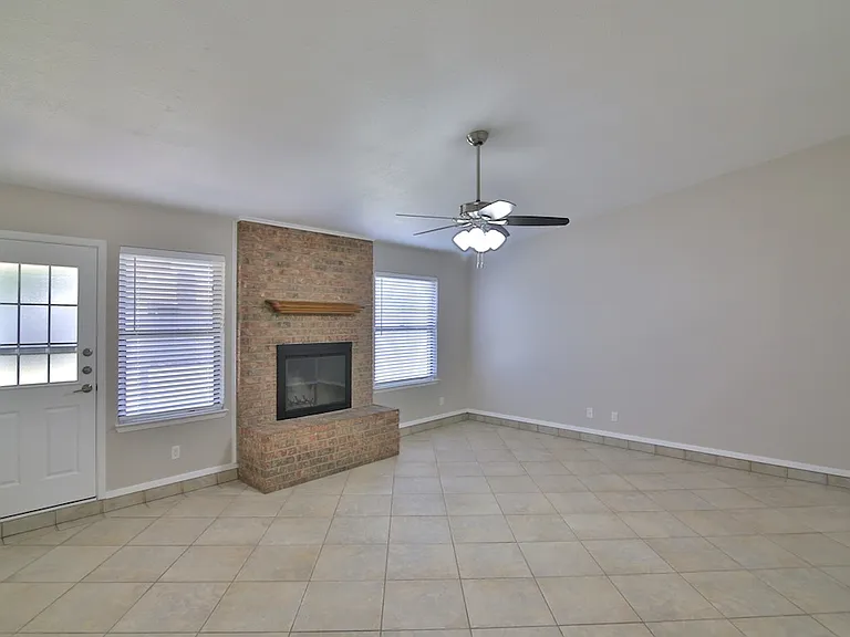 5417 Castle Rd — Photo 5