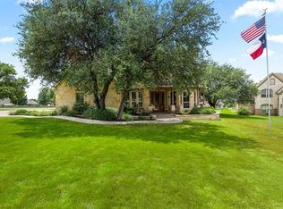 1020 Bentwater Pkwy, Granbury, TX 76049