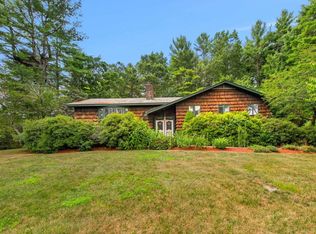 3 Woodland Dr, Londonderry, NH 03053