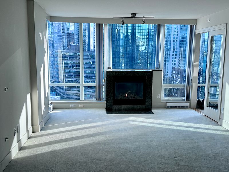 Vancouver Apartment for rent - 2 Bedrooms — photo 3